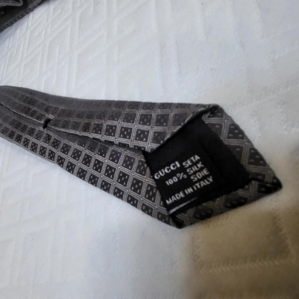 Gucci Gray Patterned Men's Tie